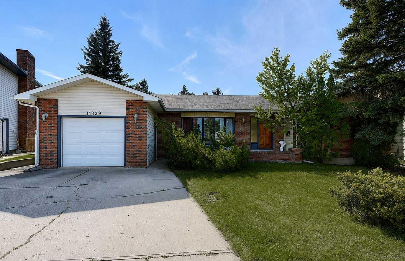 Property Photo:  11829 96 Street  AB T8V 4P2 