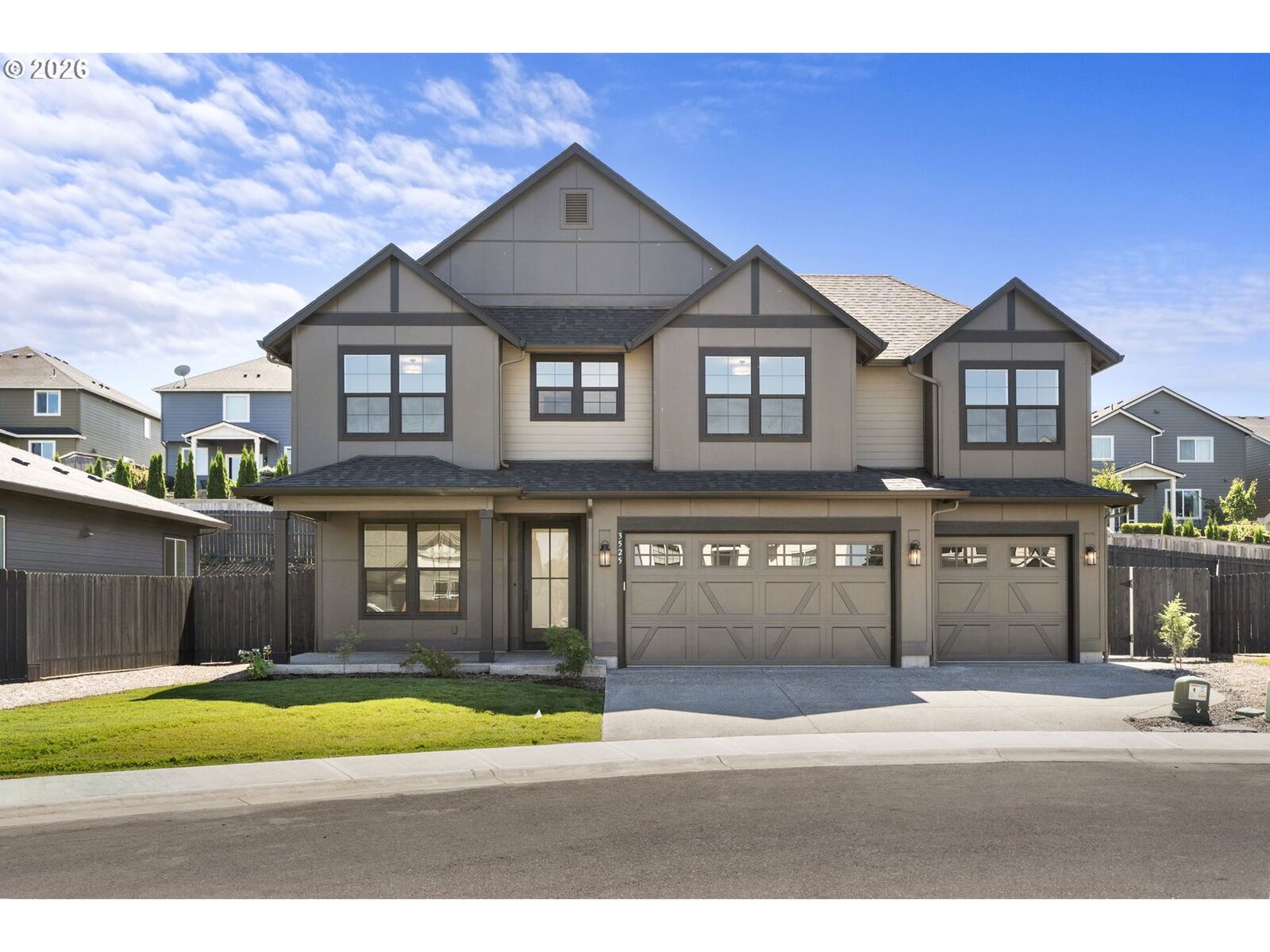 Property Photo: 3525 N 11th Cir WA 98642