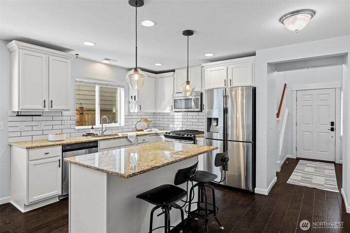 Property Photo:  37523 SE Fury Street  WA 98065 