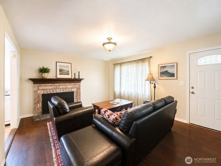 Property Photo:  4526 N Ferdinand Street  WA 98407 