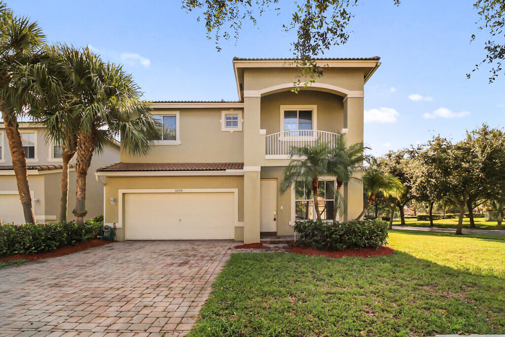 Property Photo: 6688 Lurais Drive FL 33463