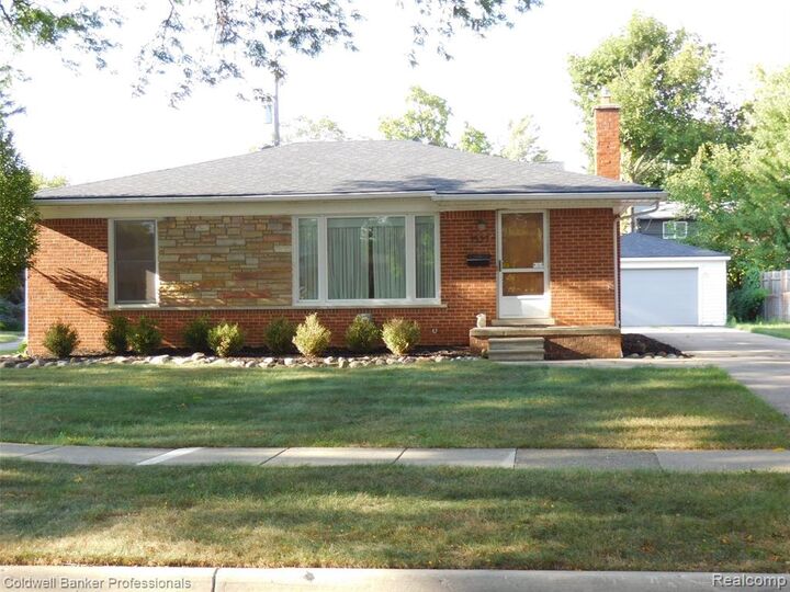 Property Photo: 1527 Hazel MI 48009