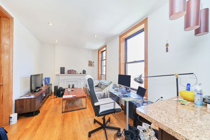 Property Photo: 362 W 36th Street 4ff NY 10018
