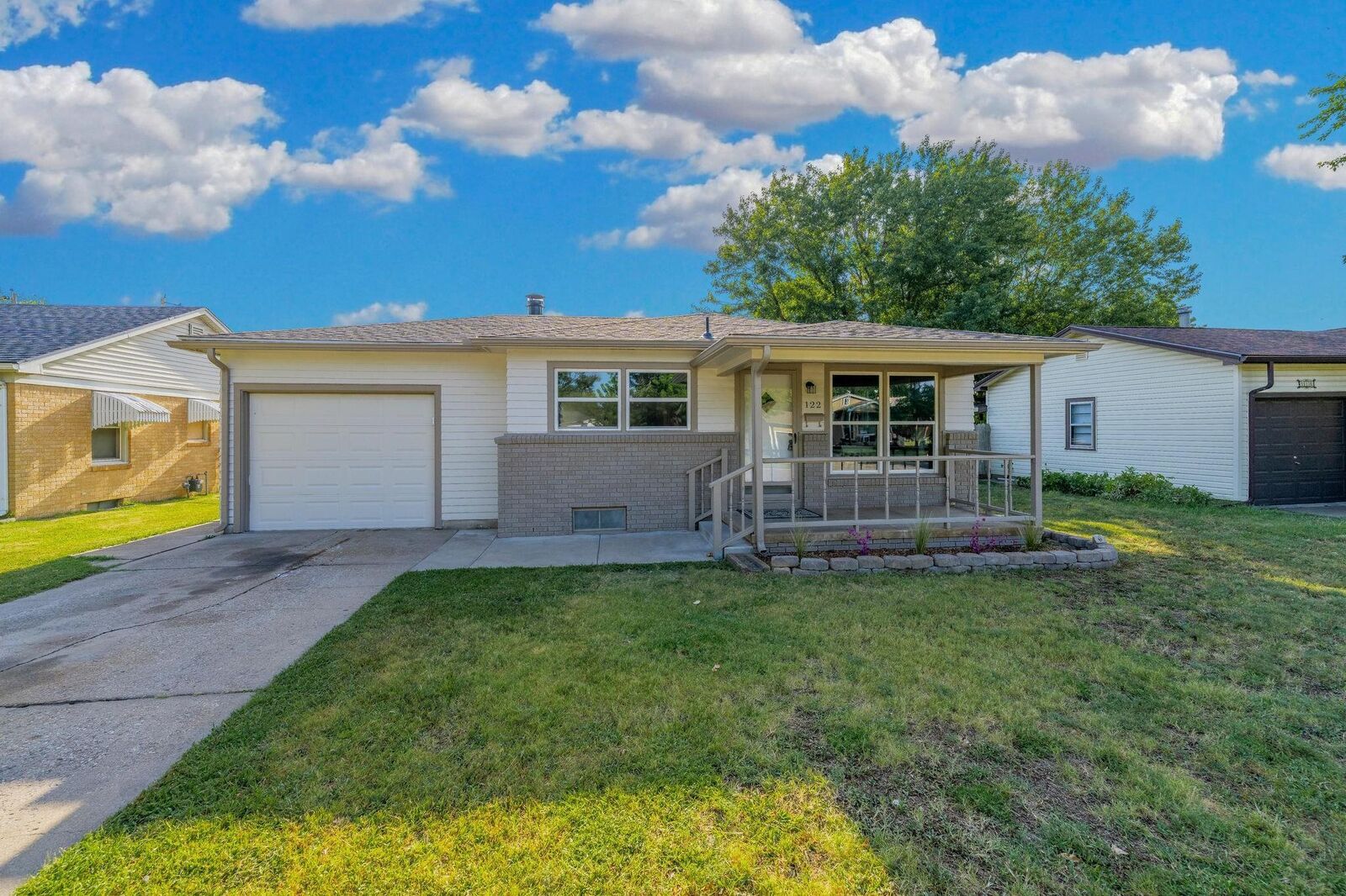 Property Photo:  122 N Gow  KS 67203 