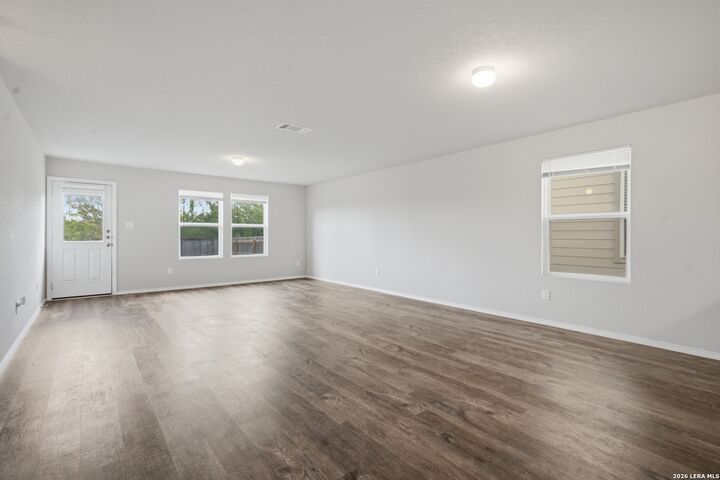 Property Photo: 10402 Waverunner TX 78109