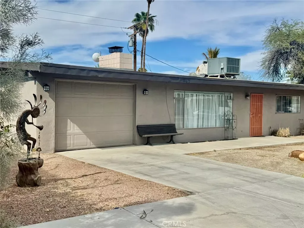 Property Photo: 68670 Iroquois CA 92234