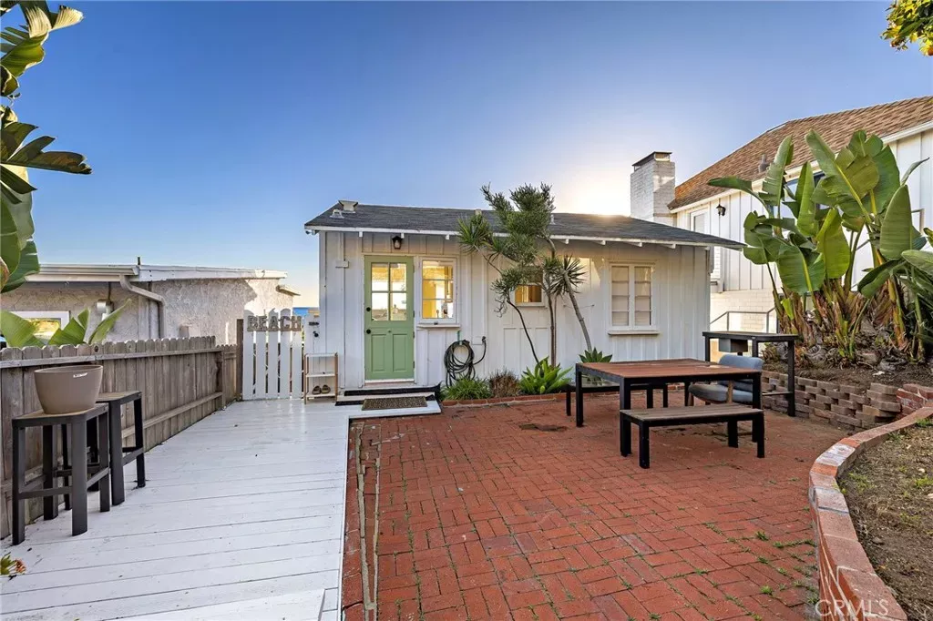 Property Photo: 2746 S Coast CA 92651
