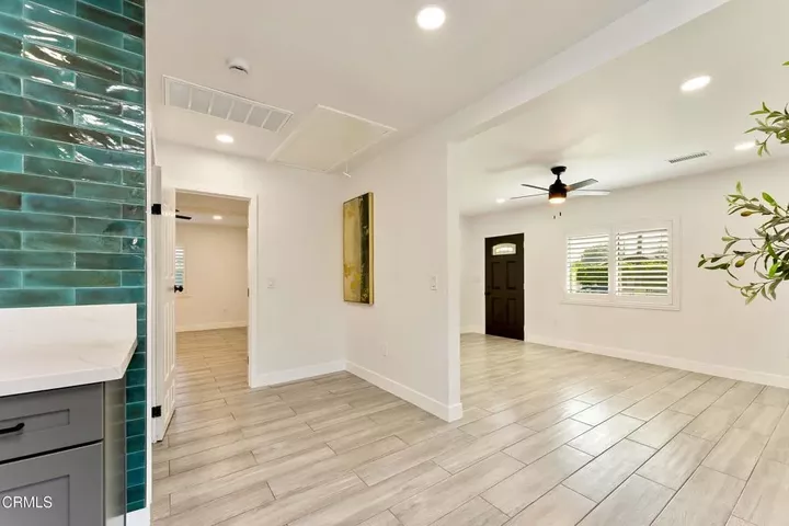 Property Photo:  1121 La Puerta Street  CA 90023 