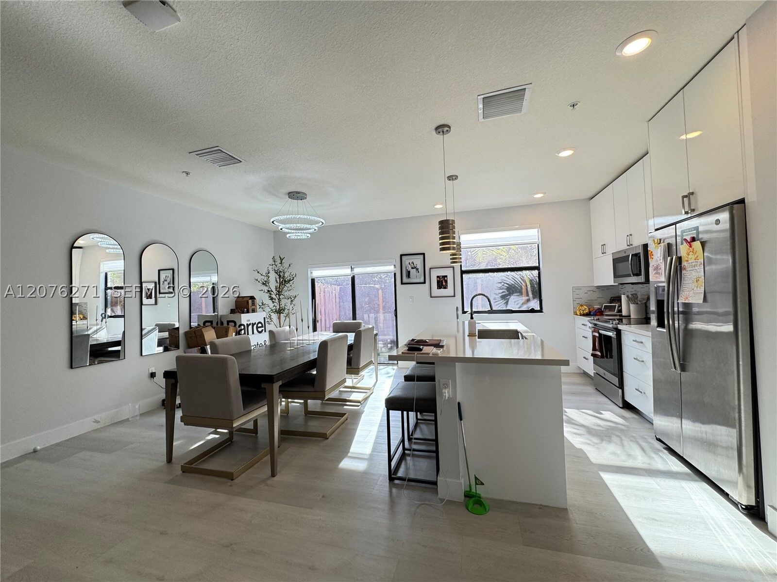Property Photo:  10413 NW 82nd St 3  FL 33178 