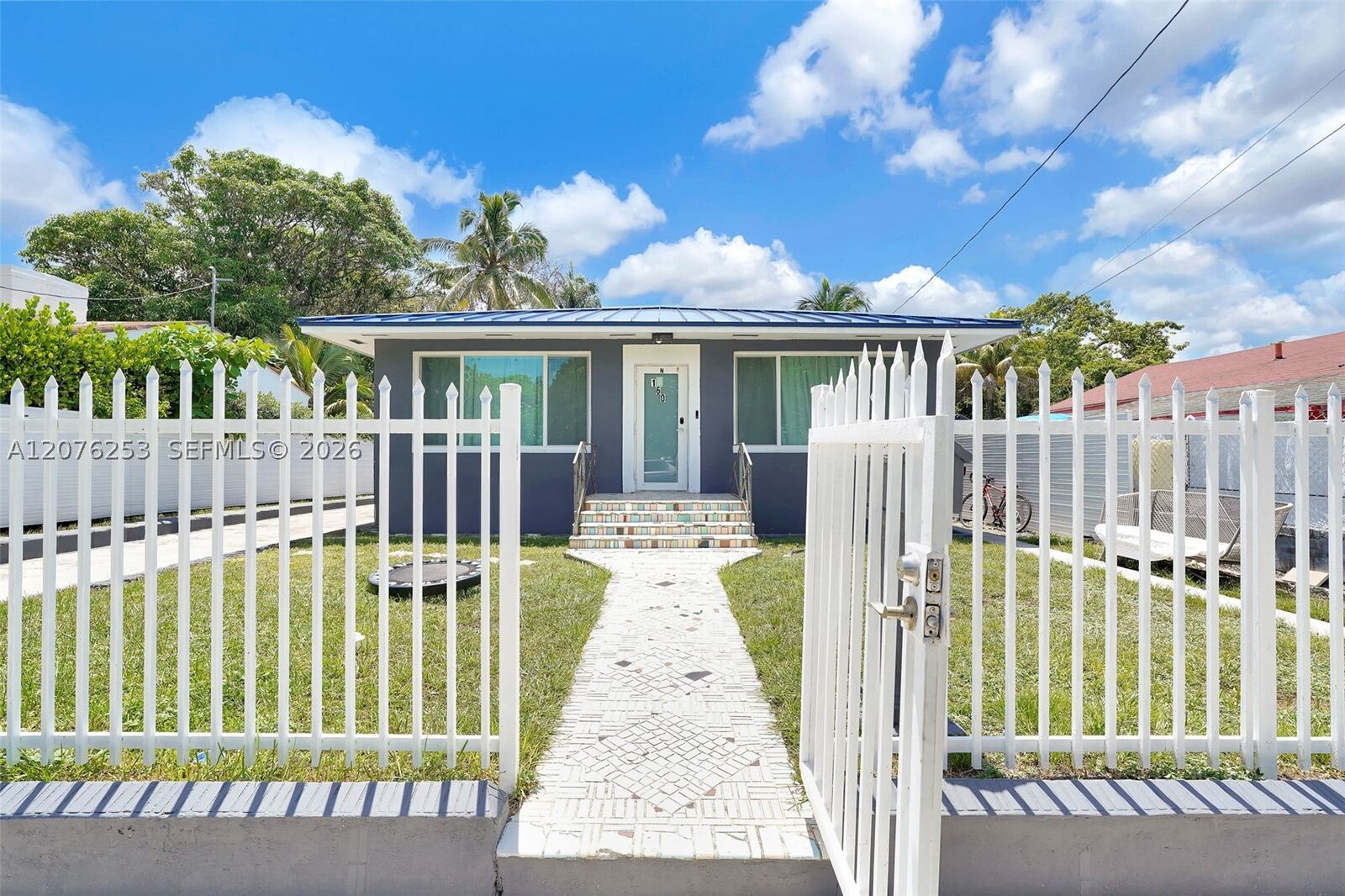 Property Photo:  160 NW 45th St 2  FL 33127 