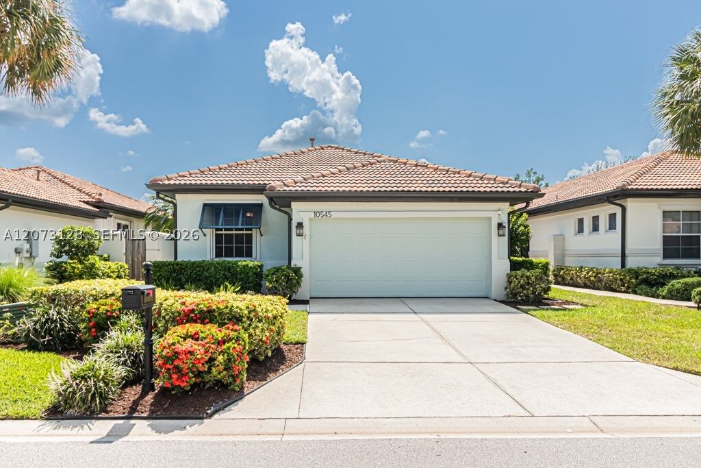 Property Photo: 10545 Avila Cir FL 33913