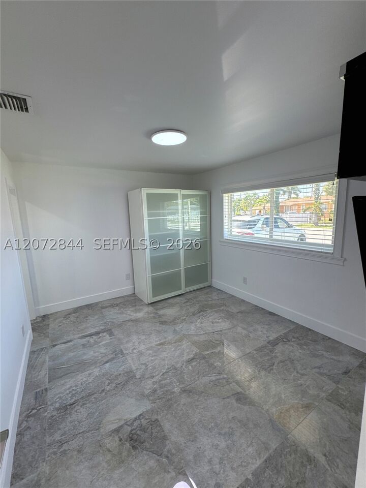 Property Photo: 5500 NW 178th Ter FL 33055