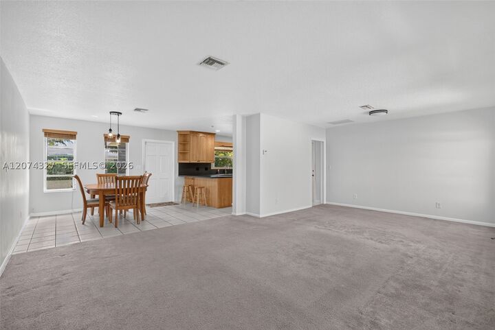 Property Photo: 148 SW 126th Ave FL 33325
