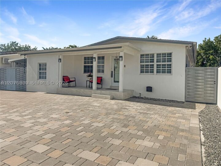 Property Photo: 350 W 16th St FL 33010