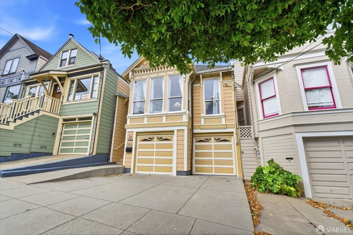 Property Photo: 38-38 1/2 Whitney Street CA 94131
