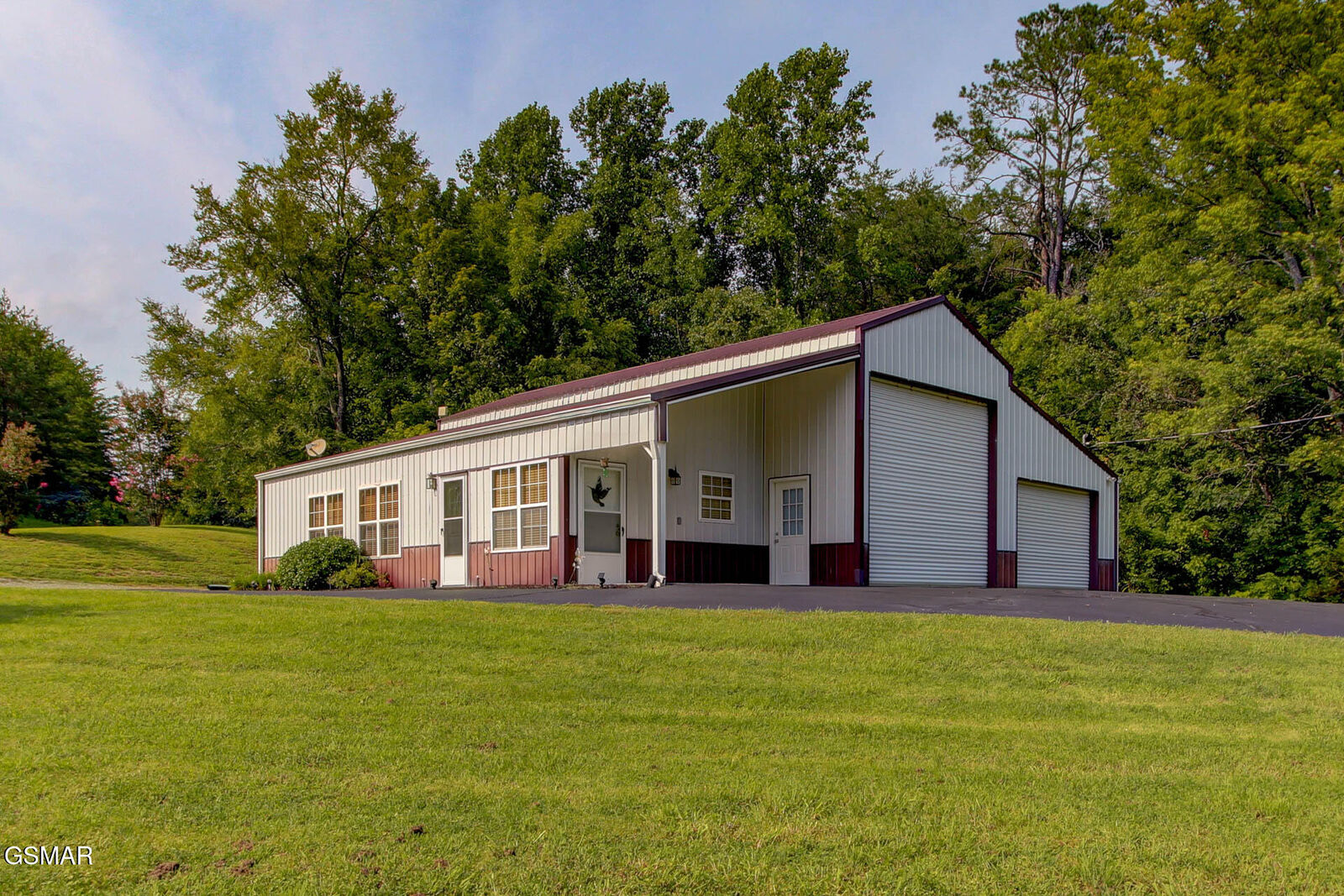 Property Photo:  1250 Sugar Loaf Road  TN 37876 