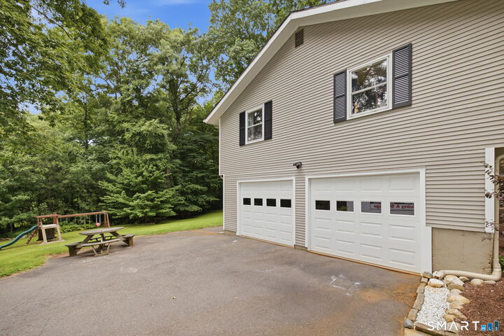 Property Photo:  72 Lakeview Heights  CT 06084 