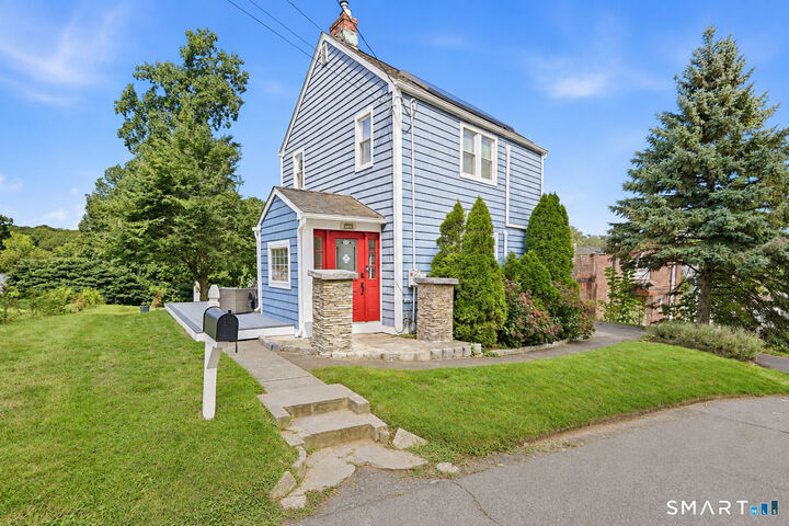 Property Photo: 383 Fiske Avenue CT 06606