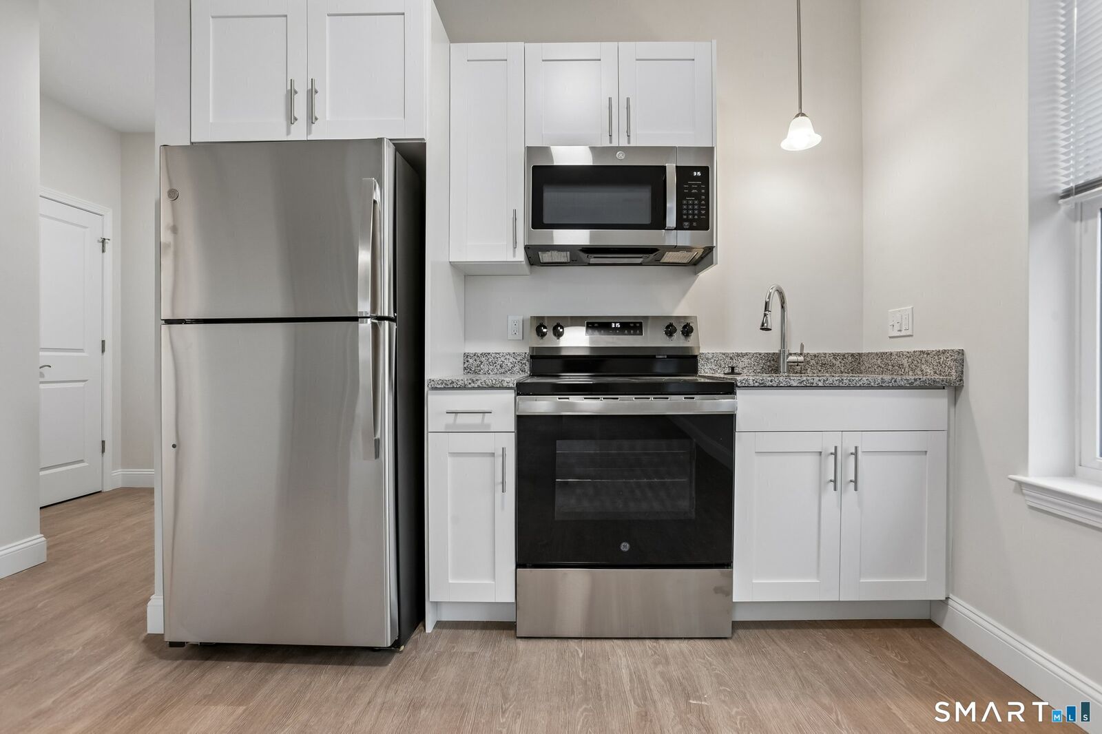 Property Photo:  55 Steele Boulevard 104  CT 06037 