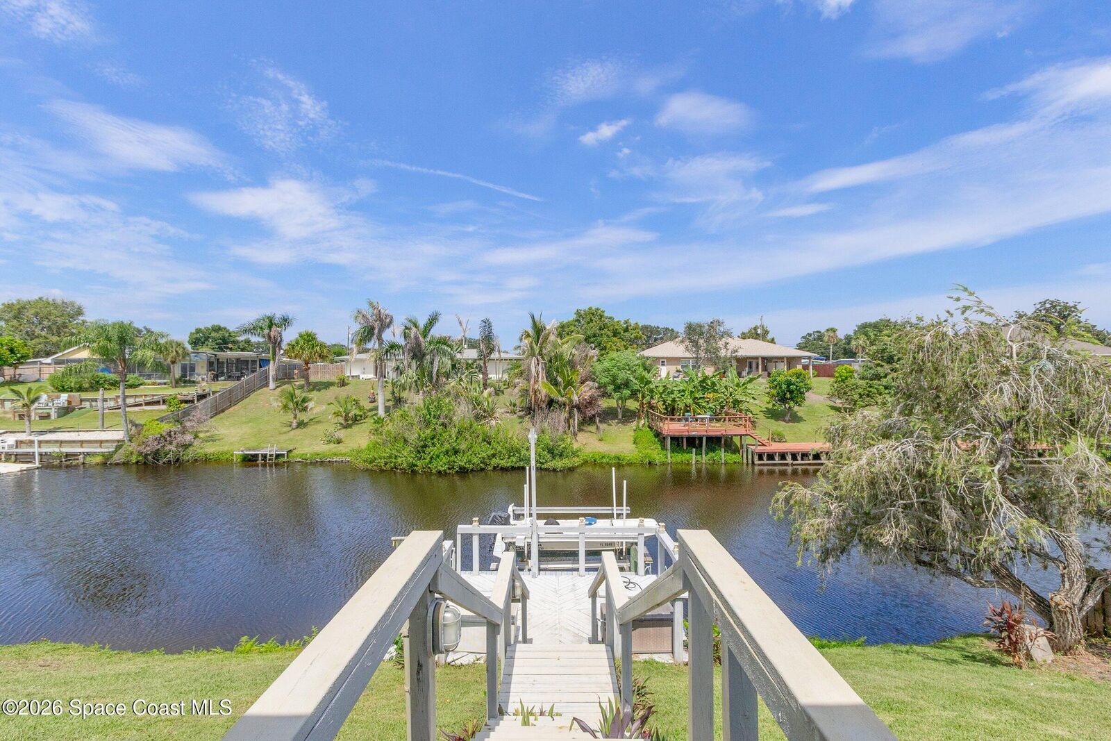 Property Photo: 889 Vance Circle NE FL 32905