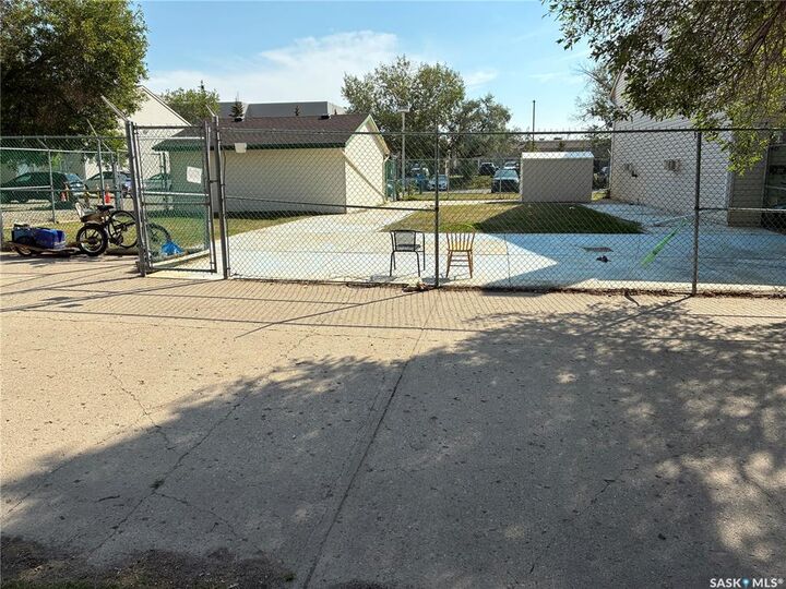 Property Photo:  44B Nollet Avenue  SK S4T 7P9 
