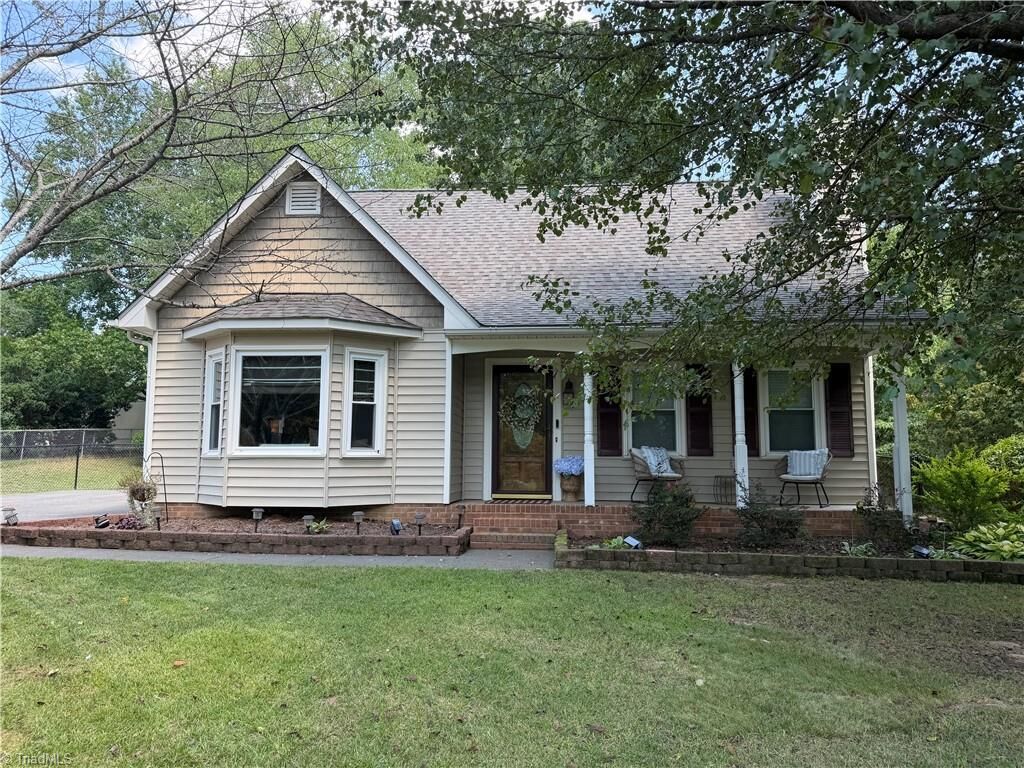 Property Photo:  1705 Calvary View Lane  NC 27012 