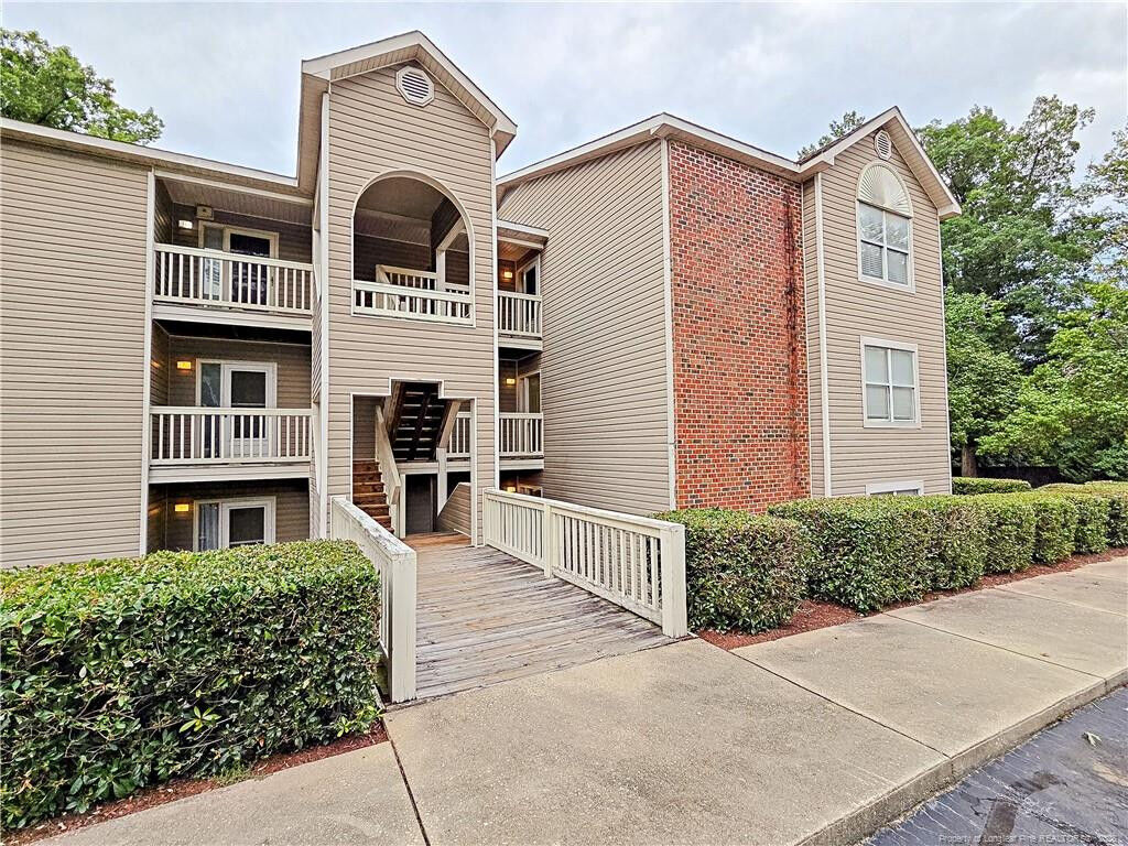 Property Photo:  698 Bartons Landing Place 4  NC 28314 