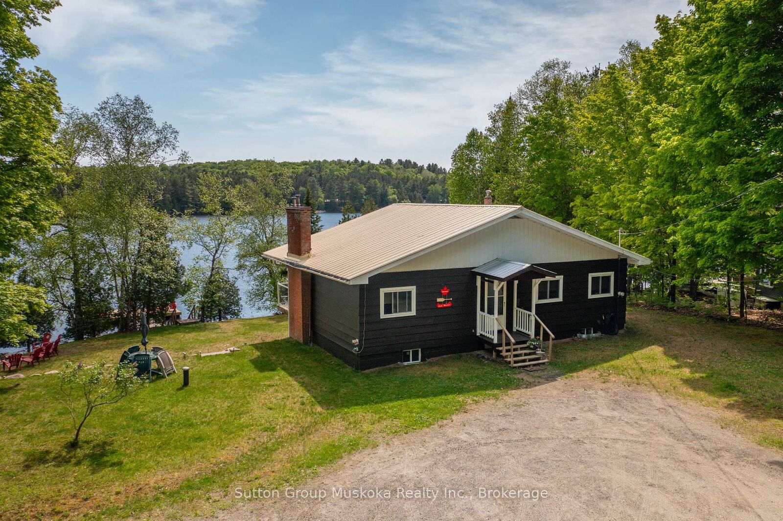 Property Photo: 562 And 568 East Waseosa Lake Road ON P1H 2J4