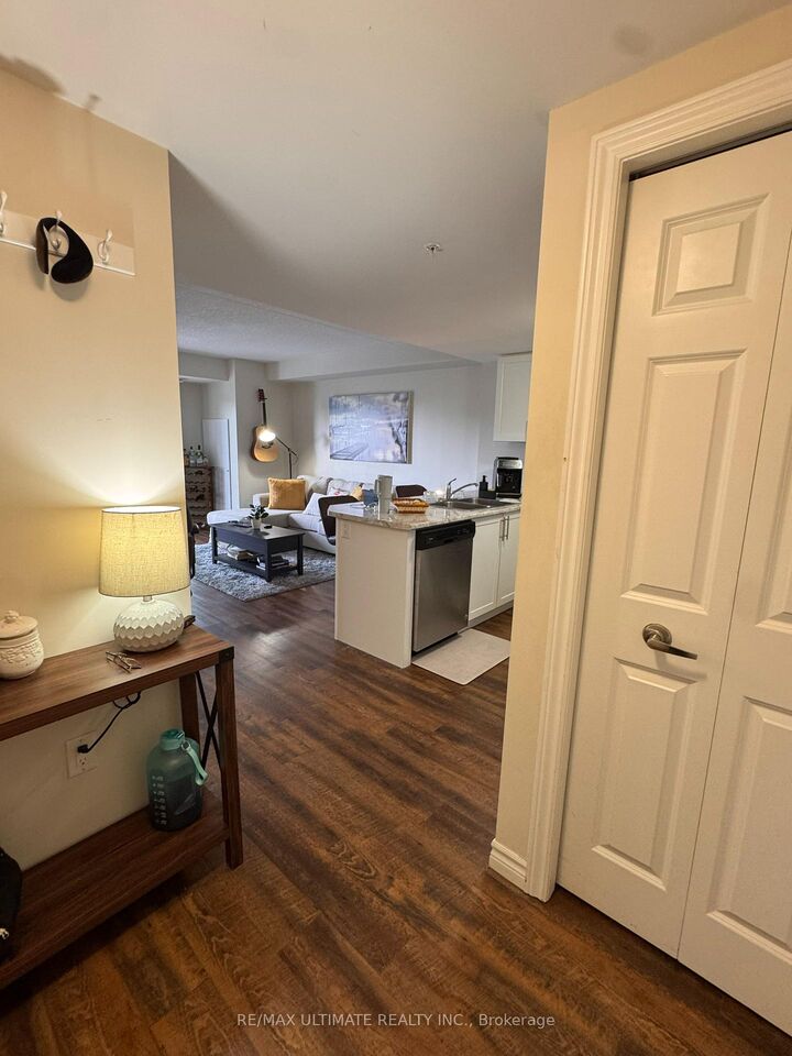 Property Photo: 7 Kay Crescent 515 ON N1L 0P9
