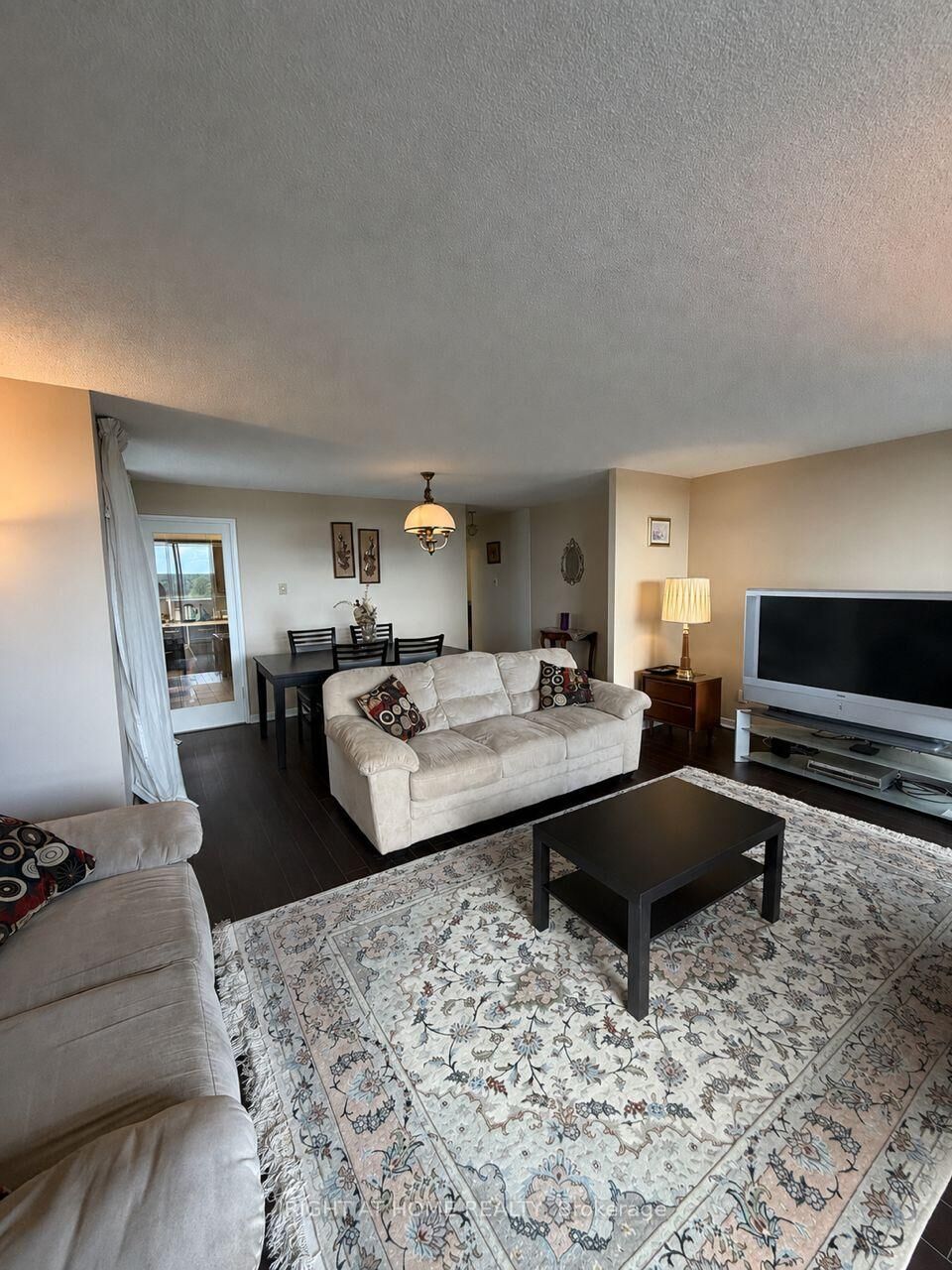 Property Photo: 60 Inverlochy Boulevard 802 ON L3T 4T7