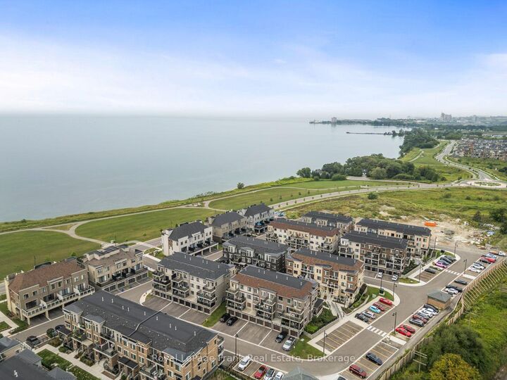 28C Lookout Drive 17 — photo 1
