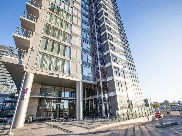 Property Photo:  121 McMahon Drive 1212  ON M2K 0C2 