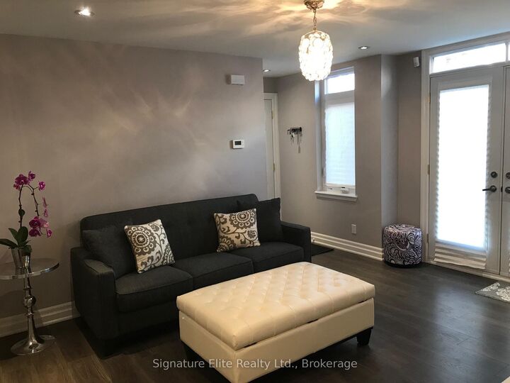 Property Photo:  98 Redpath Avenue 11  ON M4S 2J7 