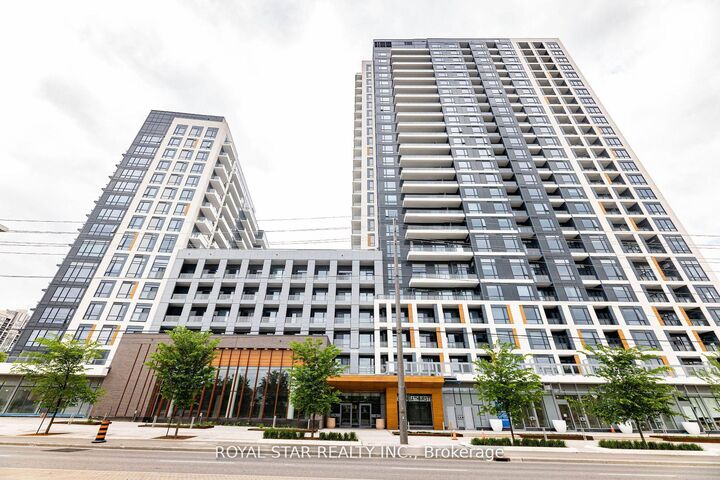 7950 Bathurst Street 1207 — photo 1