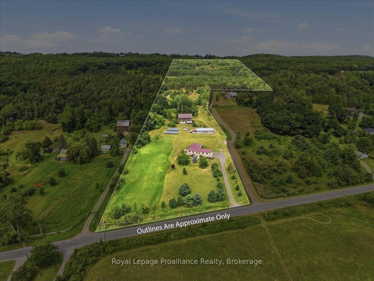 Property Photo: 254 Airport Road ON K0K 3E0