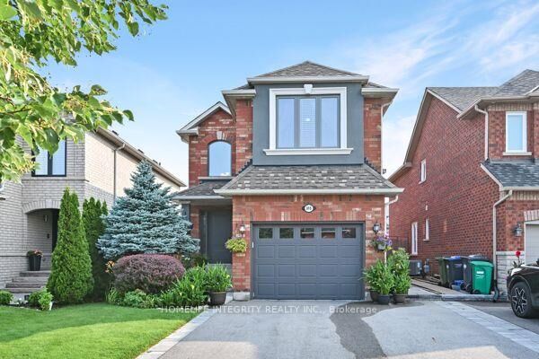 315 Ellwood Drive W — photo 1