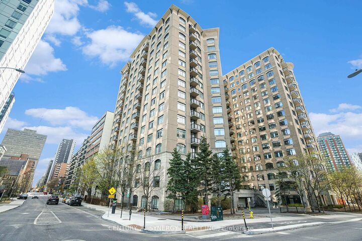 Property Photo:  85 Bronson Avenue 1105  ON K1R 6G7 