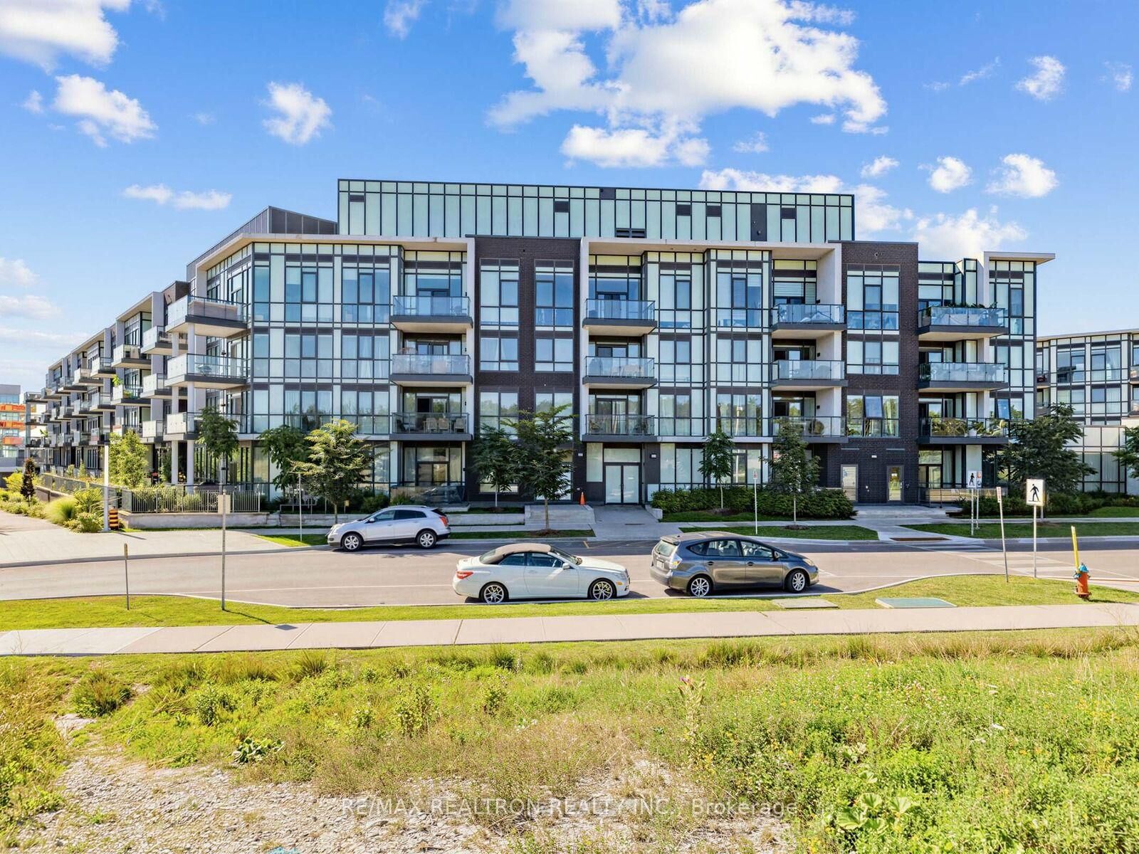 Property Photo:  415 Sea Ray Avenue 101  ON L9S 0R5 