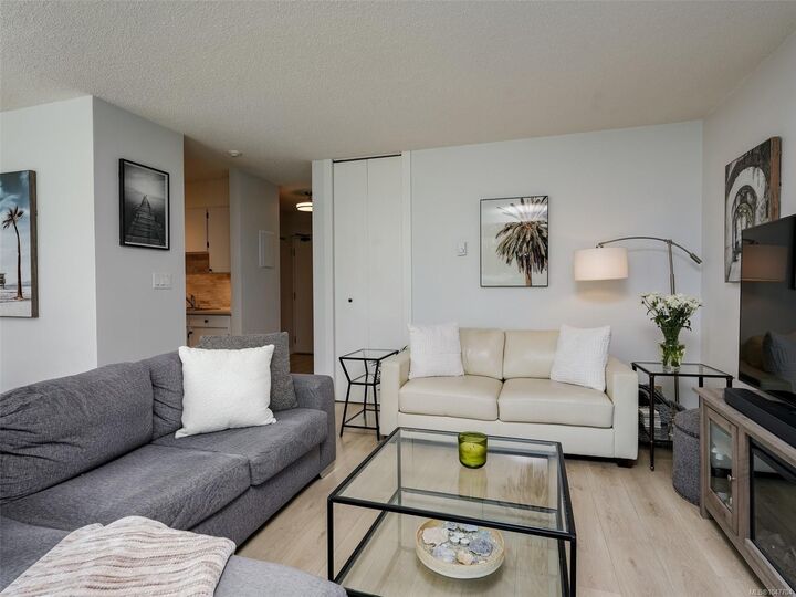 Property Photo: 327 Maitland St #103 BC V9A 7G7