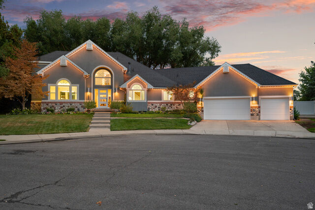 Property Photo: 1586 Bowden Cir UT 84117