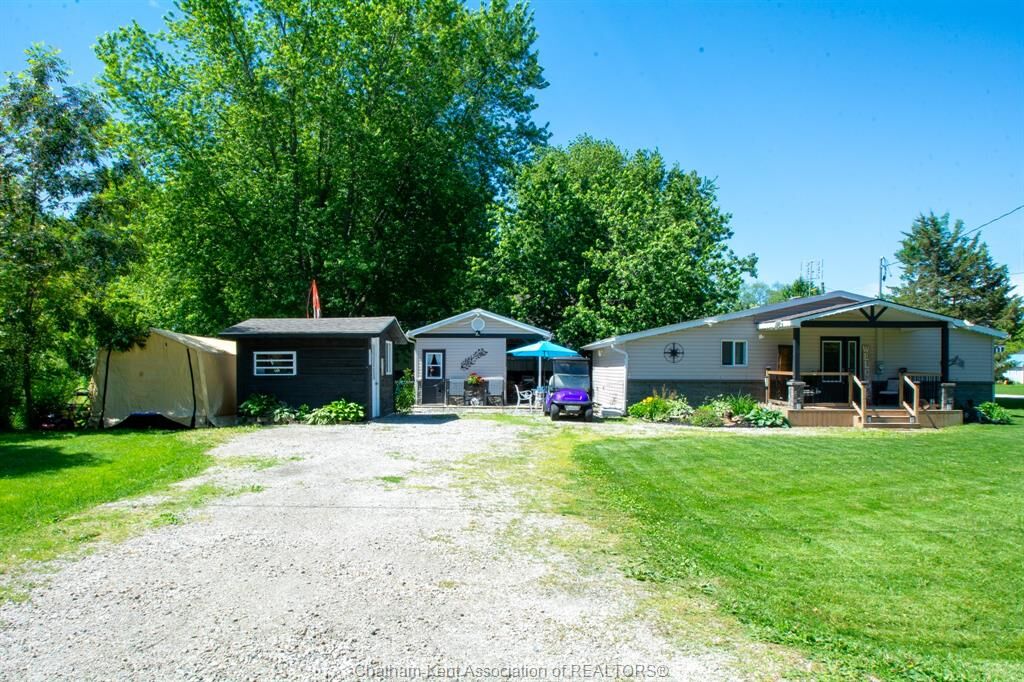 Property Photo: 42 Wellington Street ON N0P 1A0