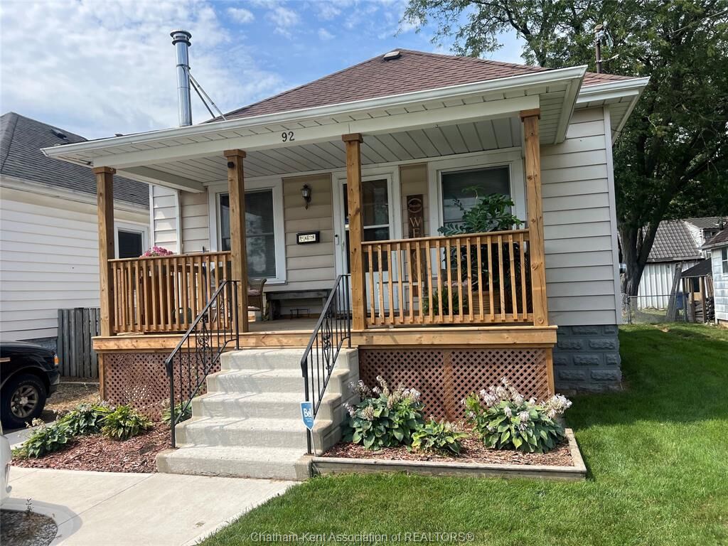 Property Photo: 92 Baxter Street ON N7M 4P7