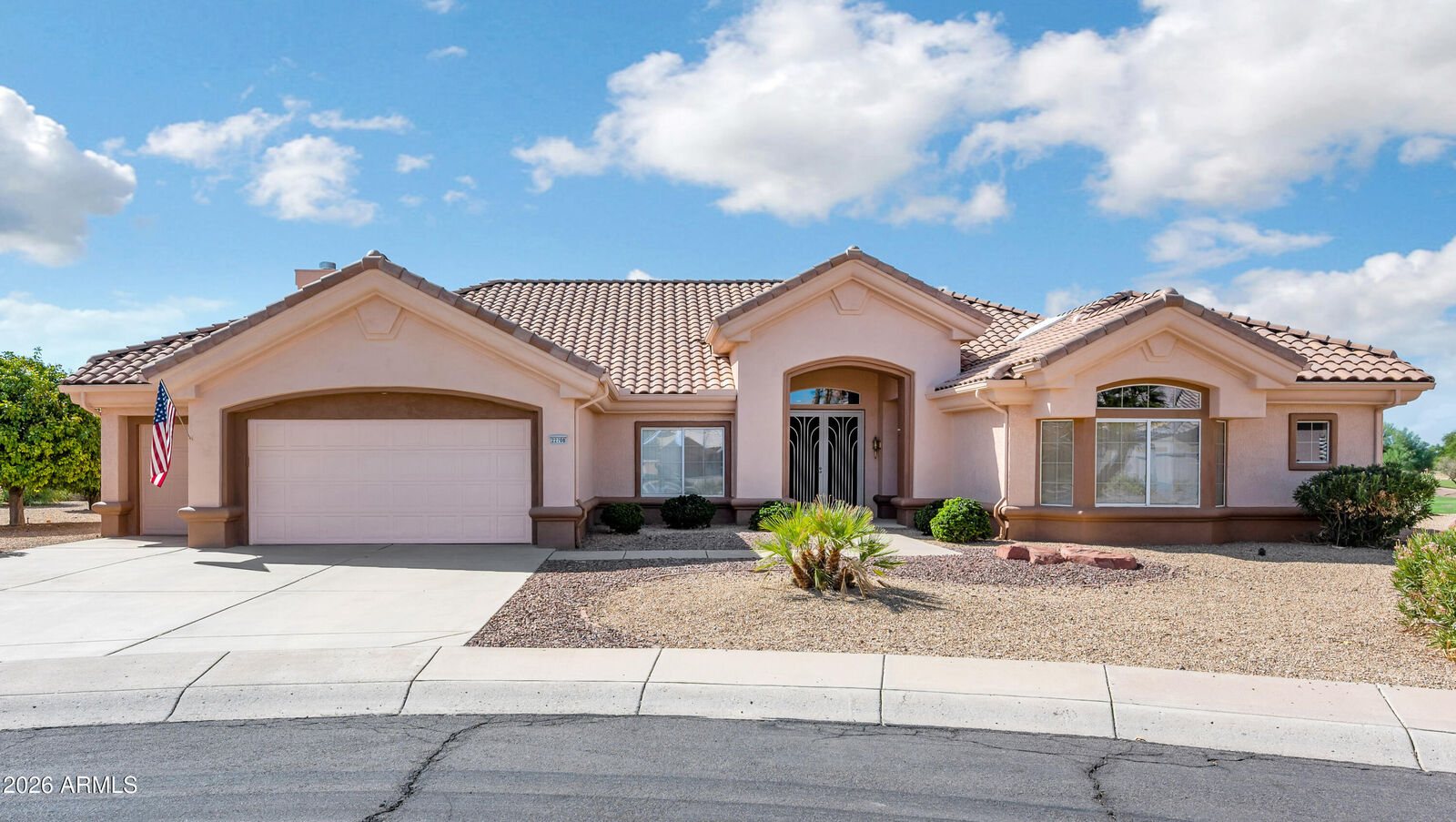 Property Photo:  22708 N Dusty Trail Boulevard  AZ 85375 