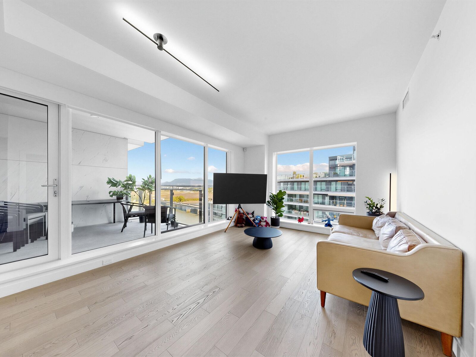 Property Photo: 6811 Pearson Way 1007 BC V7C 0E7