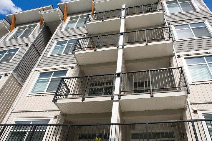 19940 Brydon Crescent 310 — photo 1