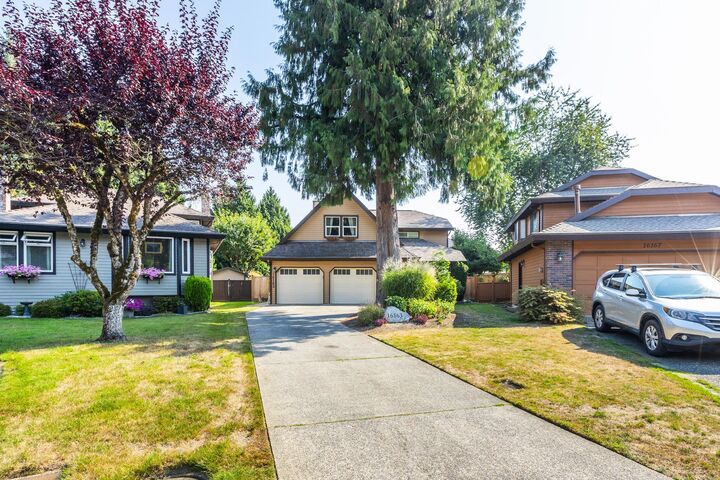 Property Photo: 16163 Brookside Grove BC V4N 1S8