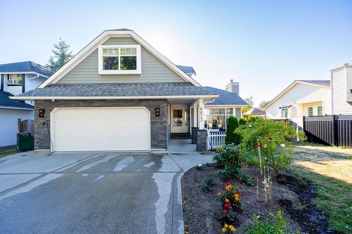 8673 150 Street — photo 1