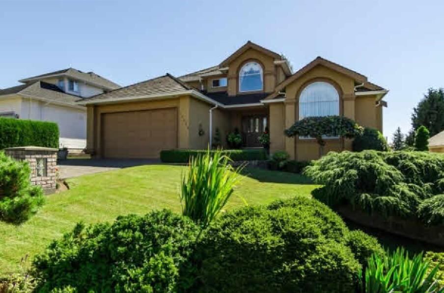 Photo de la propriété: 15390 80A Avenue BC V3S 7X7