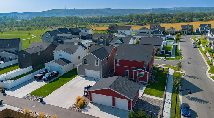 Property Photo:  1954 Annas Garden Lane  MT 59101 