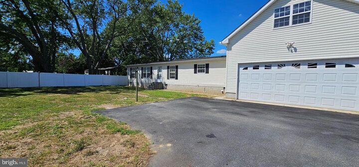 Property Photo: 35613 Wolfe Neck Road DE 19971
